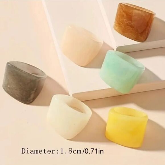 1 Pc Design Acrylic Resin Rings Wide Thick Dome Knuckle Size 7.5 - Picture 6 of 11